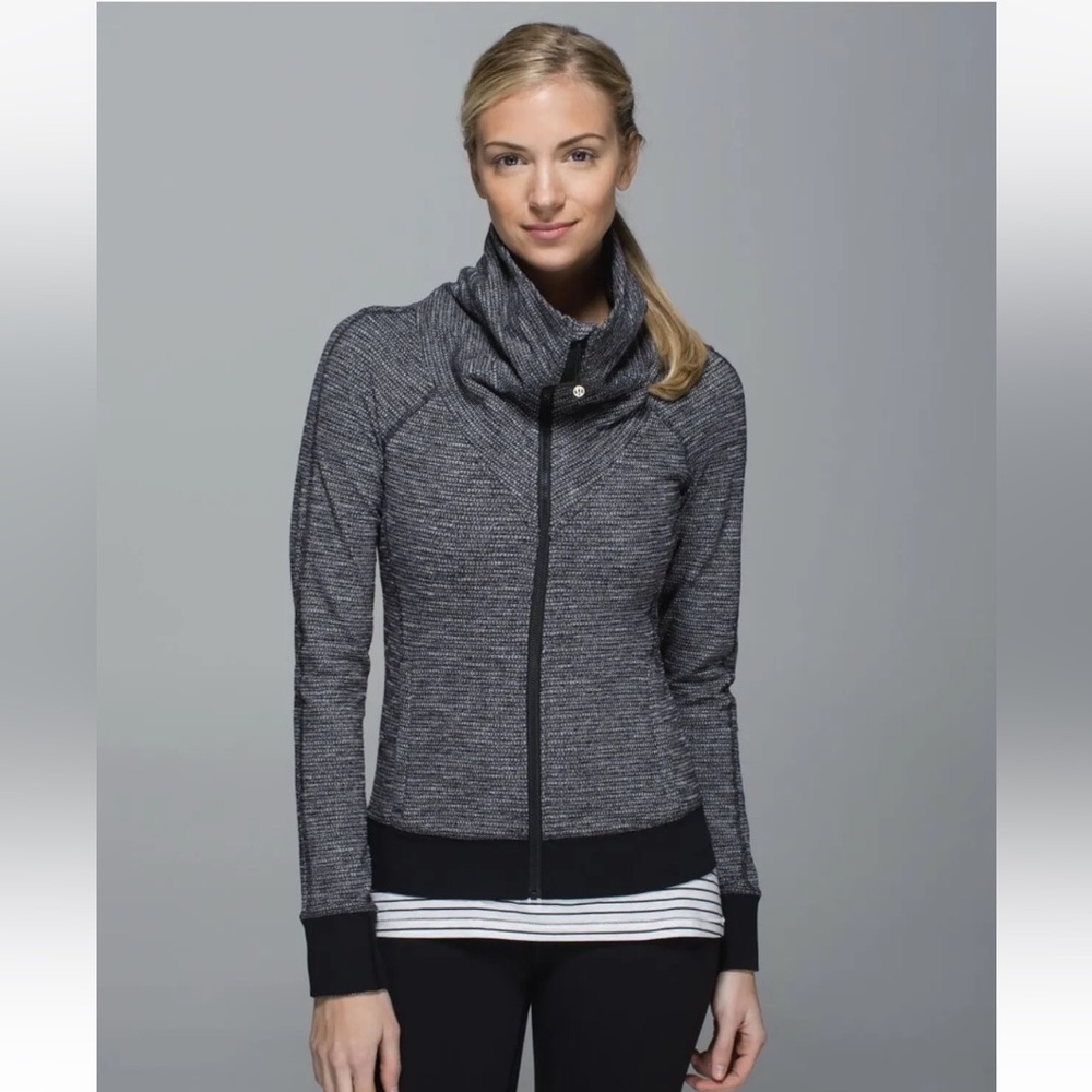 lululemon athletica Heathered Charcoal Gray Zip-Up Jacket